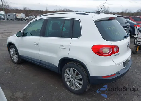 2010 Volkswagen Tiguan Se z USA, uszkodzony, nr VIN WVGBV7AX2AW503683